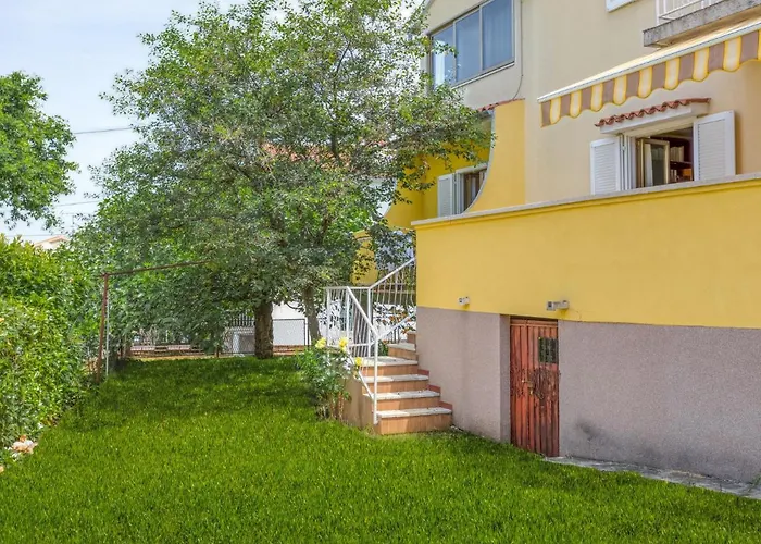 Appartement Daria-3 By Interhome *