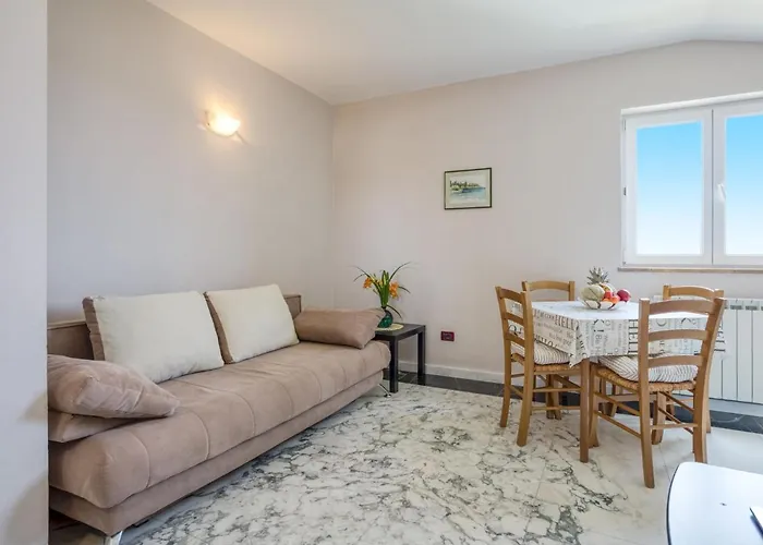 Daria-3 By Interhome