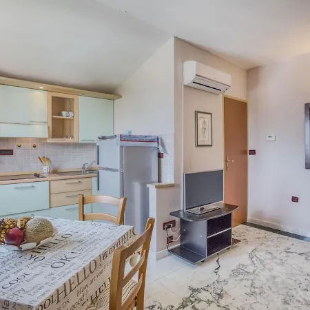 Daria-3 By Interhome Apartament